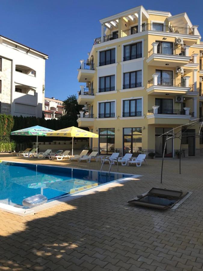 סבטי ולאס Horizon Katrina Apartments - Sea Line & Beach Access מראה חיצוני תמונה