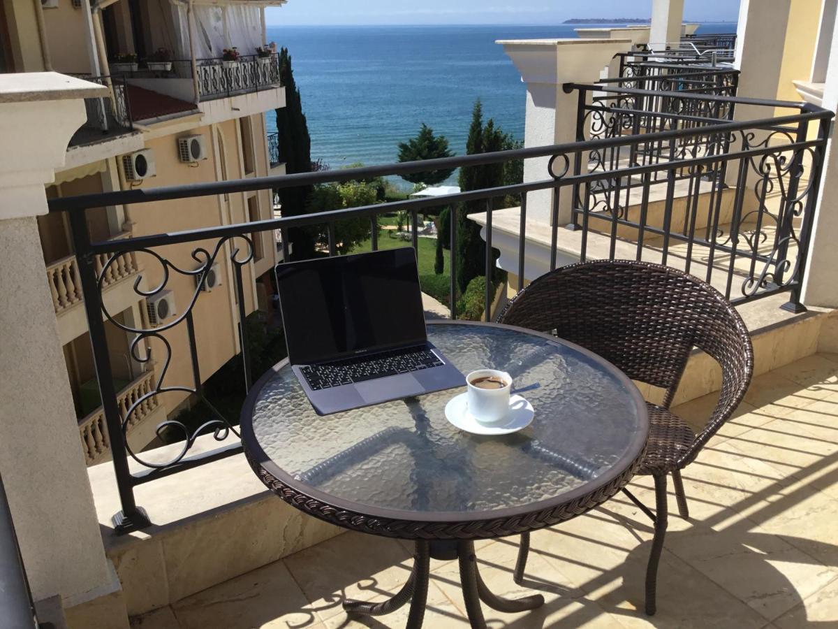 סבטי ולאס Horizon Katrina Apartments - Sea Line & Beach Access מראה חיצוני תמונה