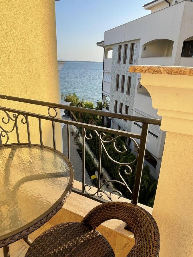 סבטי ולאס Horizon Katrina Apartments - Sea Line & Beach Access מראה חיצוני תמונה