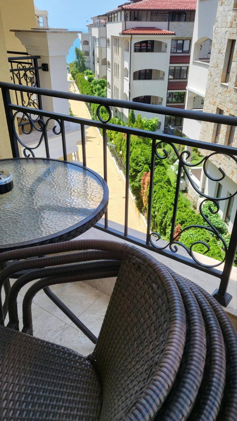 סבטי ולאס Horizon Katrina Apartments - Sea Line & Beach Access מראה חיצוני תמונה
