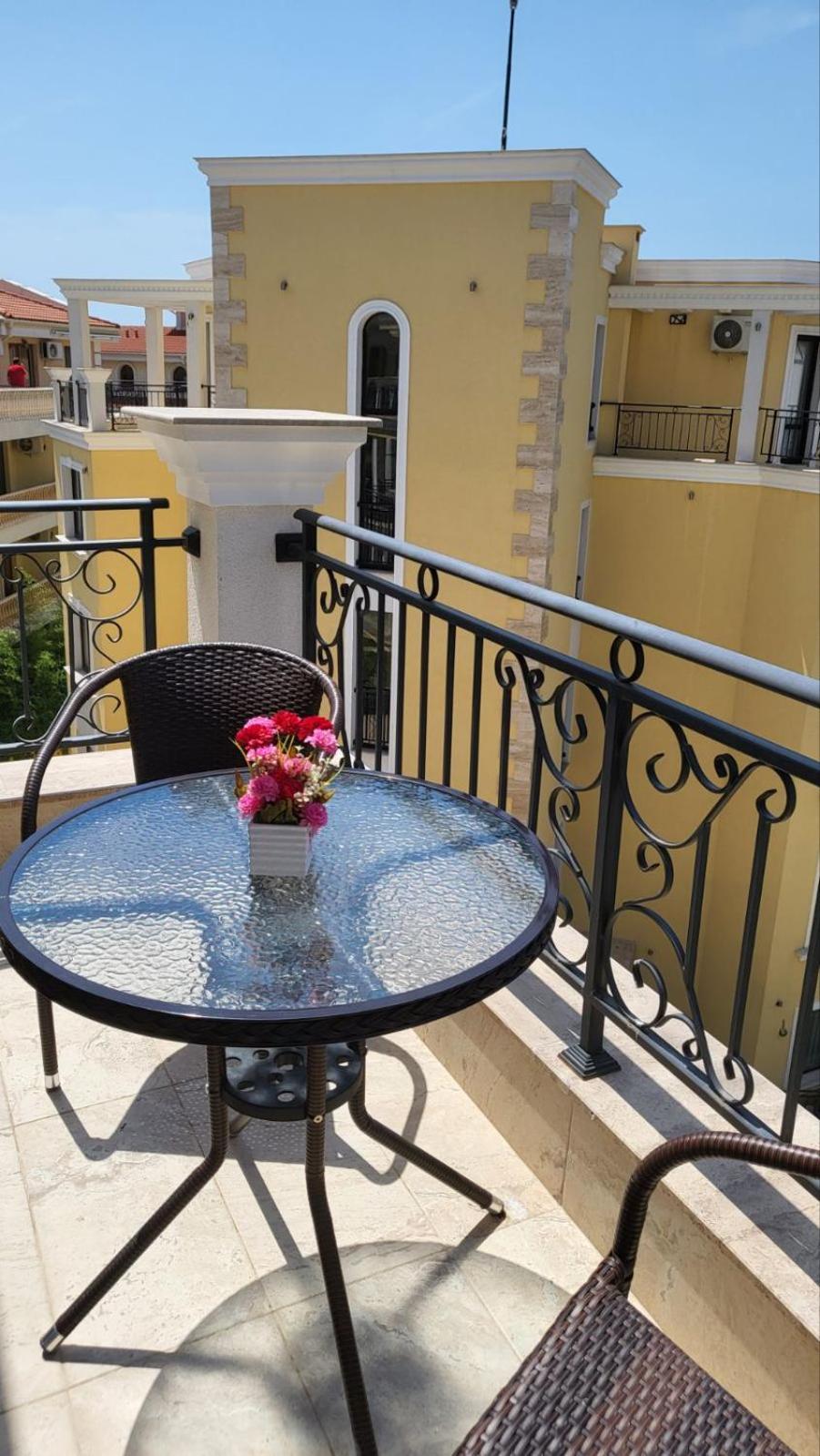 סבטי ולאס Horizon Katrina Apartments - Sea Line & Beach Access מראה חיצוני תמונה